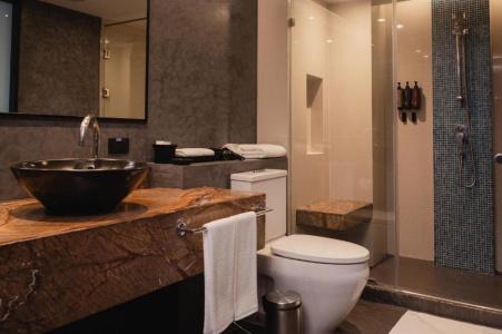 RakYim Siam Sukhumvit 15 - 35