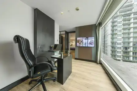 Golden Tulip Mandison Suites - 34