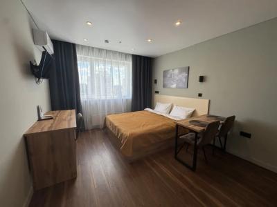 Vash Salut Apart - 107