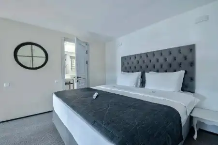 HATTI LOFT - 28