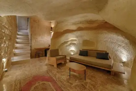 Solem Cave Suites - 29