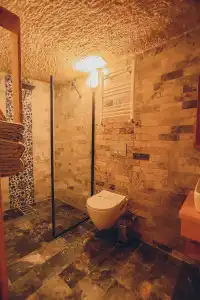 Pinhan Cave Suites - 16