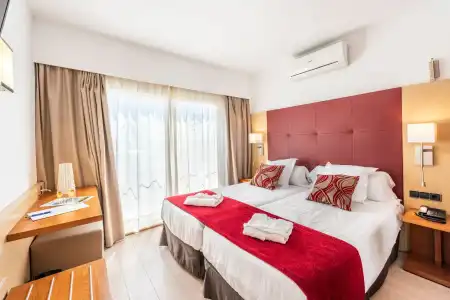 THB Gran Bahia and Apartments - 132