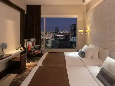 Mode Sathorn - 43