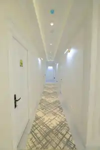 Amir Plaza - 14