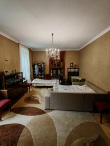 Qilimcha's Guest House - 161