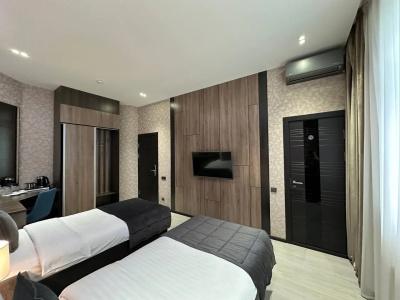 Home Boutique - 11