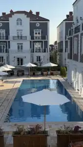 Sea Breeze Residences & - 3