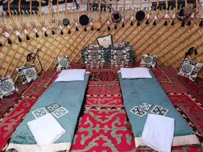 Qumush Yurt (Kumush Yurt) - 1