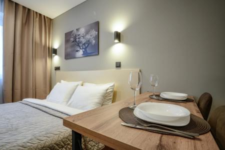 Vash Salut Apart - 122