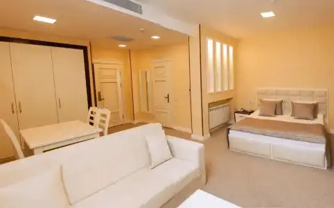 ILK INN - 13