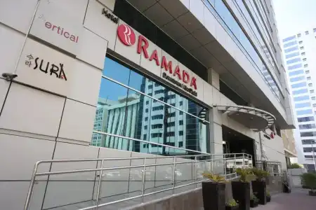 Ramada by Wyndham Abu Dhabi Downtown - 8