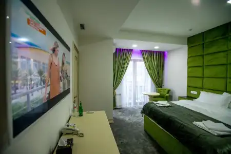 Golden Beach - 37