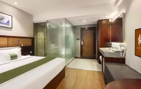 Monivong Clover - 47