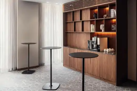 Courtyard By Marriott - 43