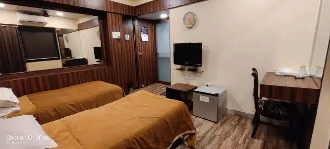 Metro Palace Mini-hotel - 2