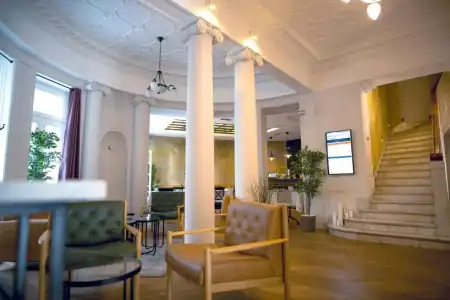Public House - 29