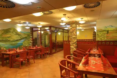 Primavera & Congress Centre - 37