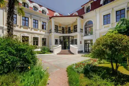 Grand-Otel (osnovan V 1901 Godu) - 1