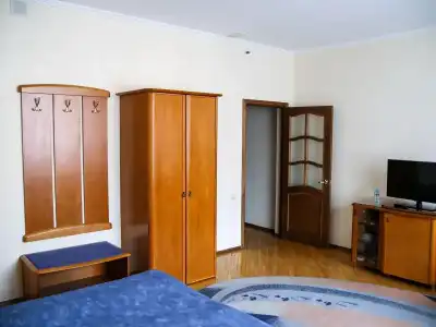 Ozerkovskaya - 24