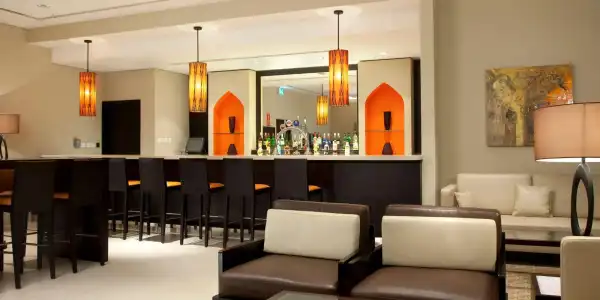 Holiday Inn Express Dubai - Jumeirah - 11