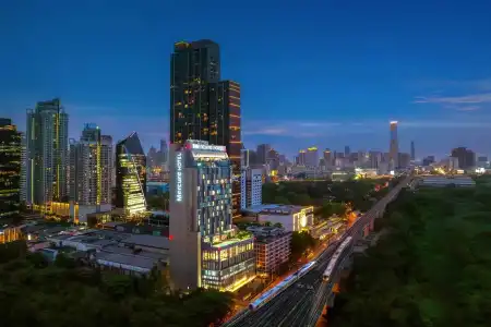 Mercure Bangkok Makkasan - 25