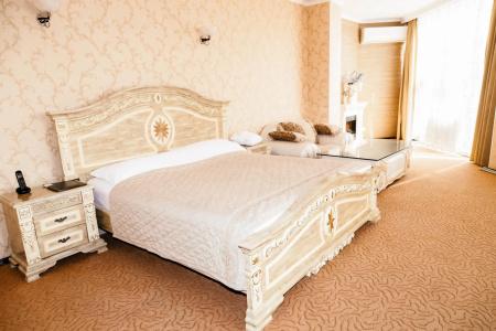 Golden Palace - 22