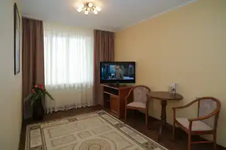 Pioner Lyuks - 168