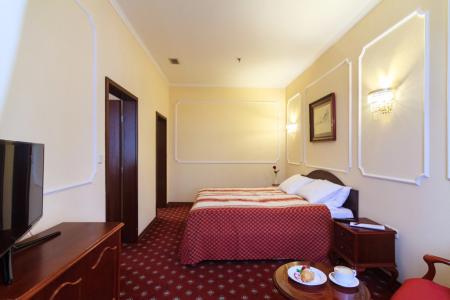 in Kazachy Pereulok - 92