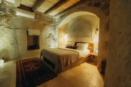 Doda Artisanal Cave +14 adults only - 37