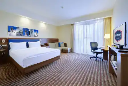 Hampton by Hilton Volgograd Profsoyuznaya - 50