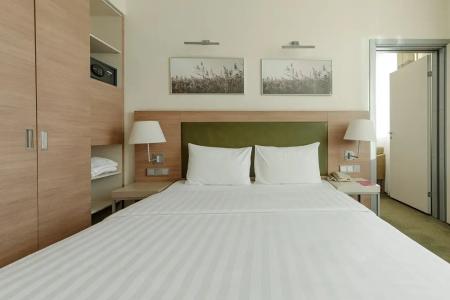 Ramada By Wyndham Yekaterinburg & Spa - 113