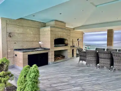 Luxury Villa With Pool and Jacuzzi - 30