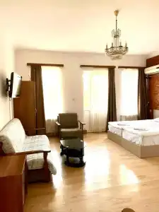 Tbil Inn - 9