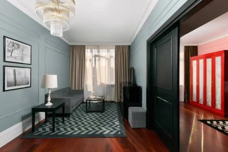 DOM Boutique by Authentics - 111