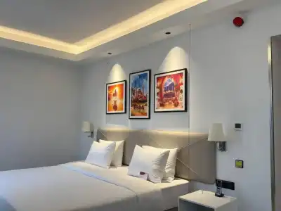 Ramada Encore by Wyndham - 24