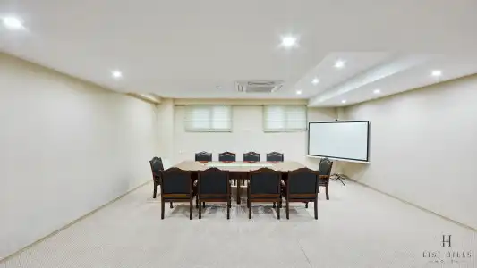 Lisi Hills - 6