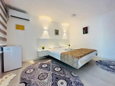Abs Guest House - 1