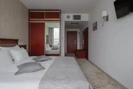 Гранд Астрахань - 106