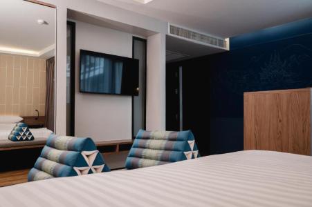 RakYim Siam Sukhumvit 15 - 48