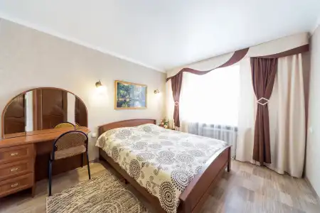 Hotel - 94