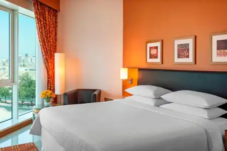  Four Points by Sheraton Bur Dubai - 56