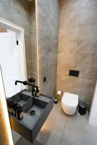Suite - 29