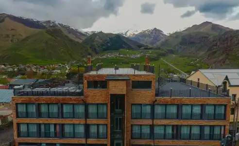 Memoir Kazbegi - 7