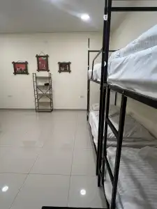 Kenut Hostel - 85