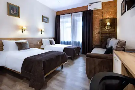 "Galereya" - 10