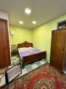 Vahe's Family Guest House Front - 45