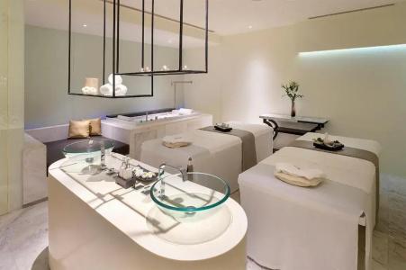 Mode Sathorn - 40