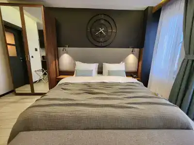 Taksim Landhouse - 4
