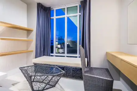 Atelier Suites - 111